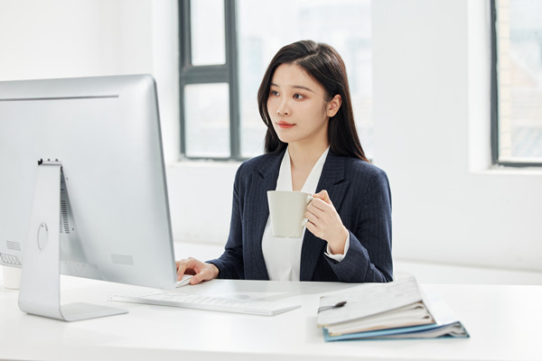 高管薪酬激勵：吸引和留住人才，推動企業(yè)持續(xù)發(fā)展