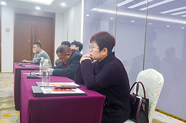 無錫市社區(qū)商會——勤新商會攜手正睿咨詢集團(tuán)為企業(yè)家賦能充電！