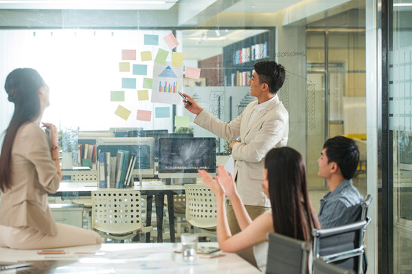 薪酬與績效掛鉤：激勵員工，提高工作表現(xiàn)