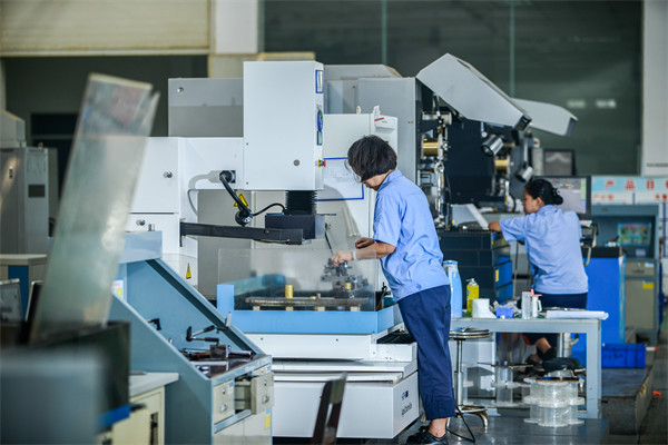 制造業(yè)管理新策略，引領企業(yè)高效運營，提升競爭力