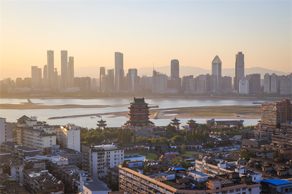 南昌本土管理咨詢公司如何打造差異化服務(wù)，贏得市場認可？