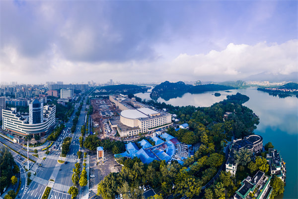 肇慶績(jī)效咨詢公司如何為企業(yè)構(gòu)建科學(xué)的績(jī)效評(píng)估體系？