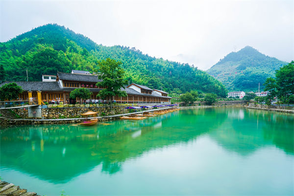 溫州薪酬咨詢公司如何設(shè)計(jì)企業(yè)薪酬體系以激勵(lì)員工？
