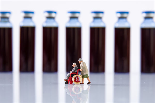 為啥有些老人沉迷購買保健品？對品牌營銷有何啟示？