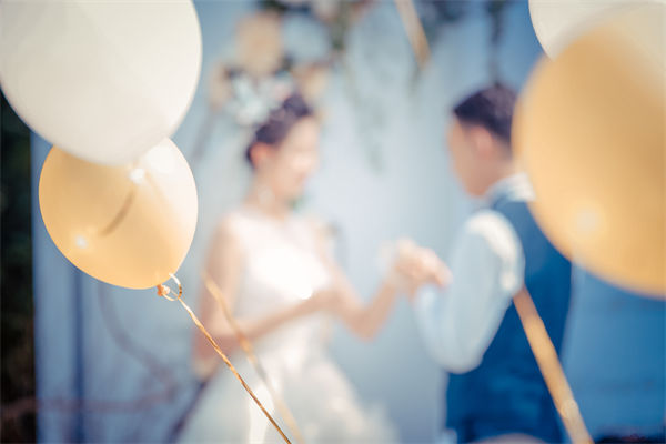 企業(yè)要求員工不結(jié)婚就離職？組織規(guī)劃管理怎么看？