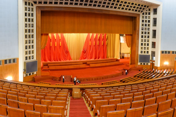 這場(chǎng)民營(yíng)企業(yè)座談會(huì)釋放重要信號(hào)，民營(yíng)企業(yè)的春天要來(lái)了？