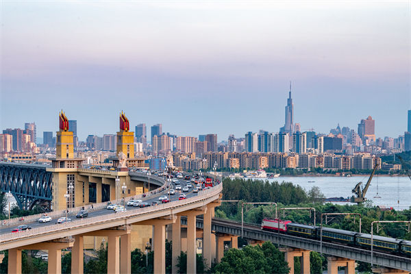 年度目標(biāo)總落空，南京年度經(jīng)營計(jì)劃咨詢公司如何精準(zhǔn)規(guī)劃增長路線？