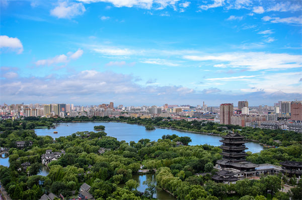 企業(yè)效益下滑，濟(jì)南企業(yè)管理咨詢?nèi)绾尉珳?zhǔn)診斷并逆勢(shì)破局？