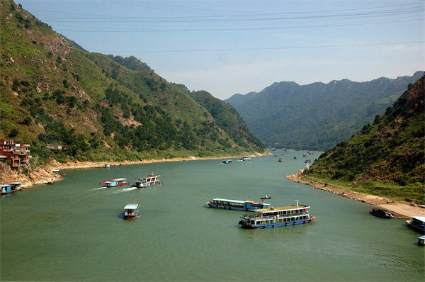 清遠(yuǎn)集團管控咨詢公司如何構(gòu)建母子公司權(quán)責(zé)體系激活管控效能？