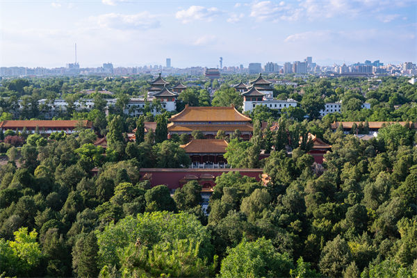 多家公司通知帶薪放假看閱兵，績(jī)效管理有何啟示？