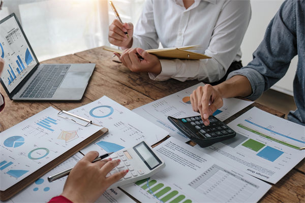 績效考評淪為形式主義，員工敷衍應付企業(yè)怎么破？