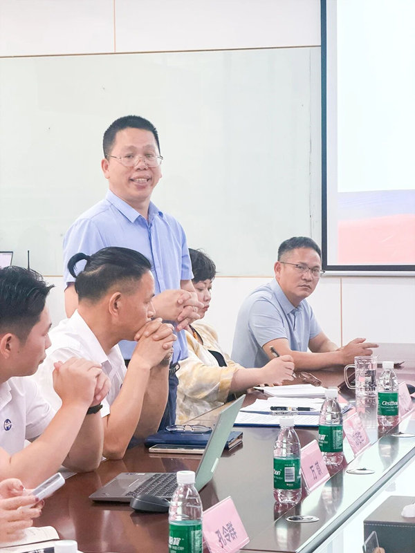 佳超科技執(zhí)行總裁湯守利先生致辭