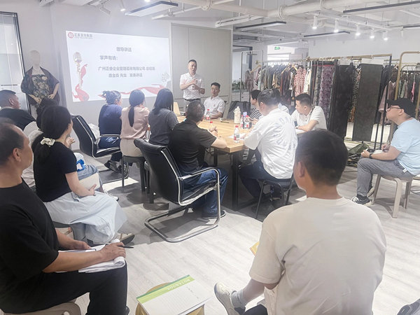 正睿咨詢集團總經(jīng)理龐金森老師致辭